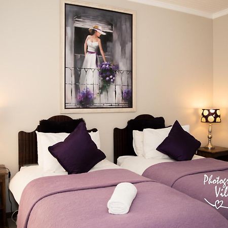Mistique Waters Guesthouse Parys Bagian luar foto