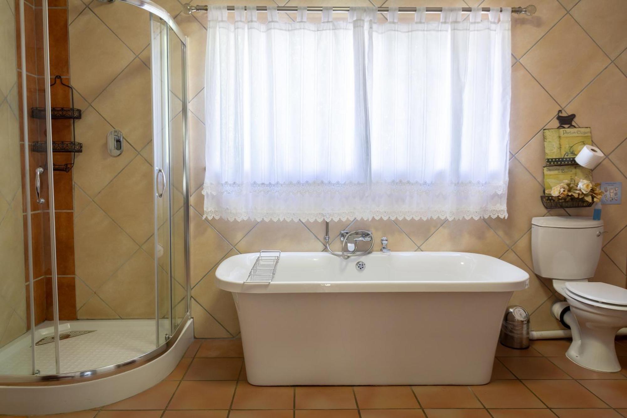 Mistique Waters Guesthouse Parys Bagian luar foto