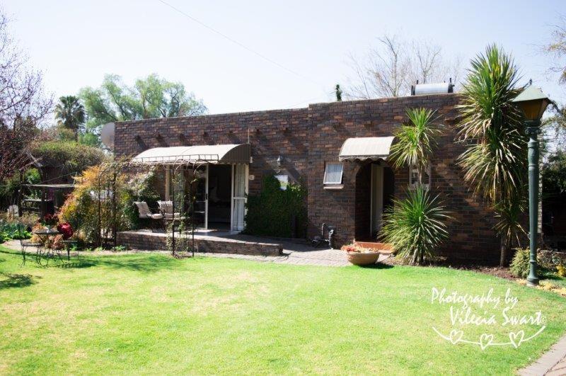 Mistique Waters Guesthouse Parys Bagian luar foto