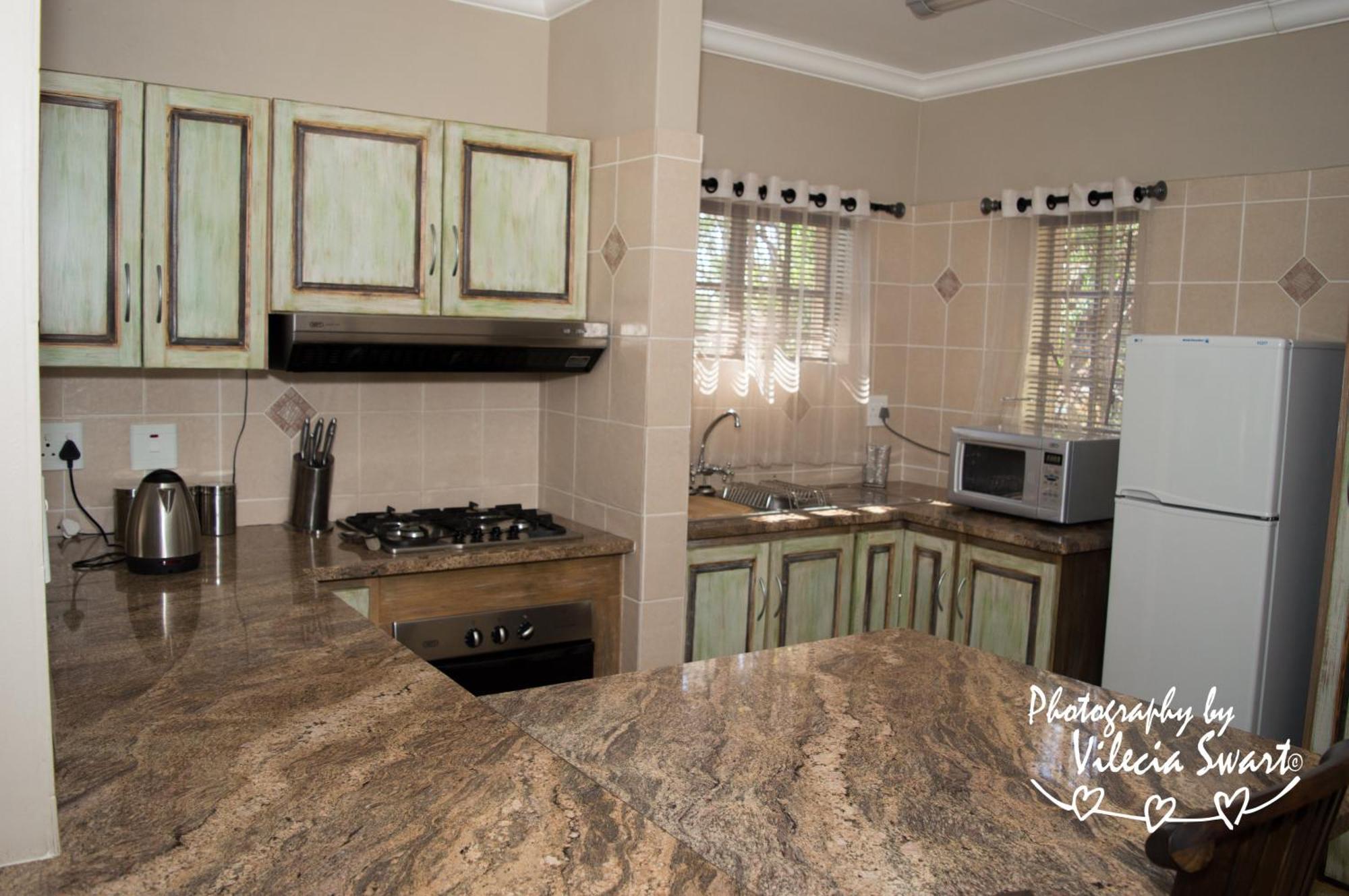 Mistique Waters Guesthouse Parys Bagian luar foto