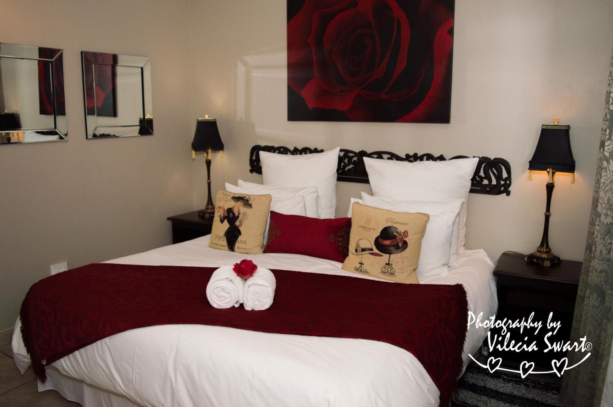 Mistique Waters Guesthouse Parys Bagian luar foto