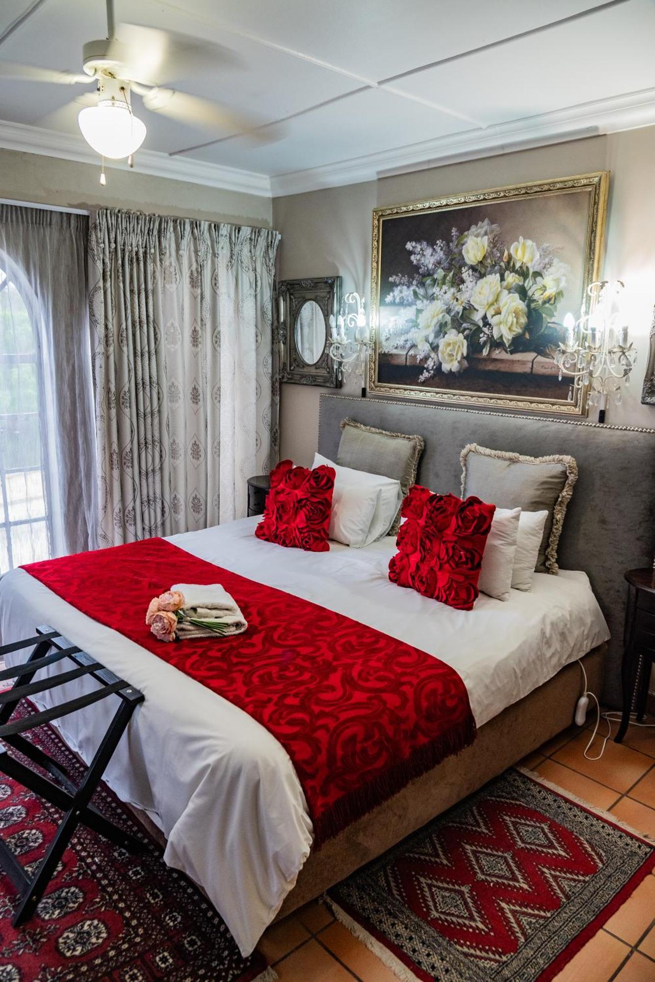 Mistique Waters Guesthouse Parys Bagian luar foto